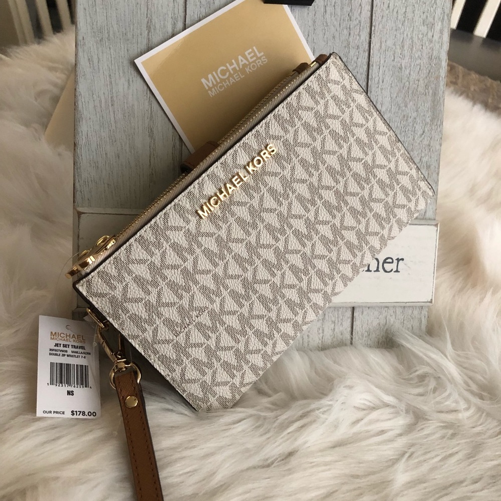 Last one ‼️New Mk Vanilla Wallet ♥️ - Picture 5 of 6